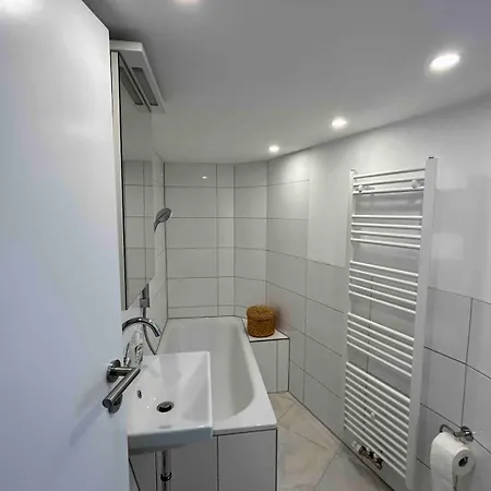 Accommodatie bij particulieren 3d Smart Tv, Mit Babybett Und Arbeitsplatz Im Stadtzentrum Waiblingen (Stuttgart)